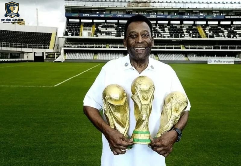 Pelé là cầu thủ duy nhất sở hữu 3 cúp vàng thế giới