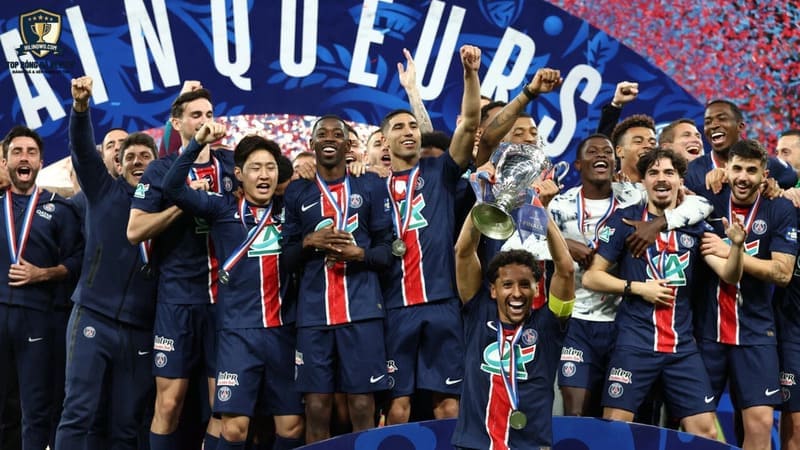 PSG hoàn tất cú ăn ba mùa giải 2024-2025