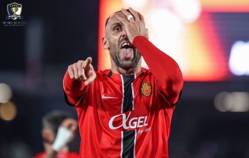 Vedat Muriqi chứng minh giá trị của một trung phong đẳng cấp